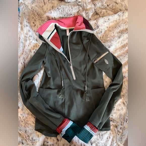 fp movement pullover - Picture 3 of 3